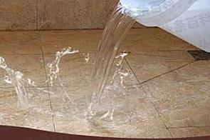 二七区漏水维修 免砸砖防水材料该如何施工